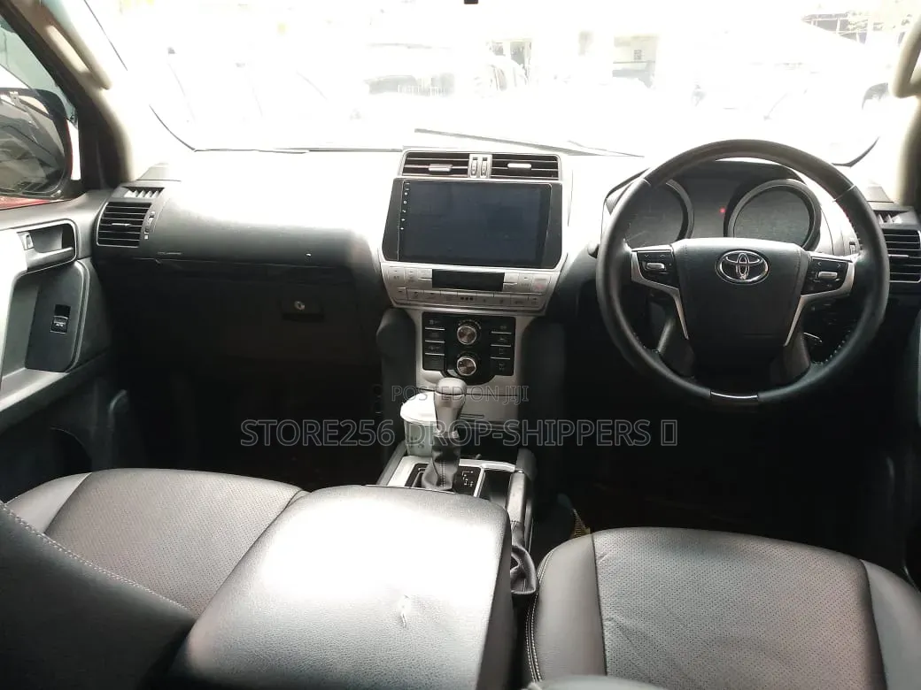 Toyota Land Cruiser Prado 3.0 D-4D (190 Hp) 7 seats 2016 Black