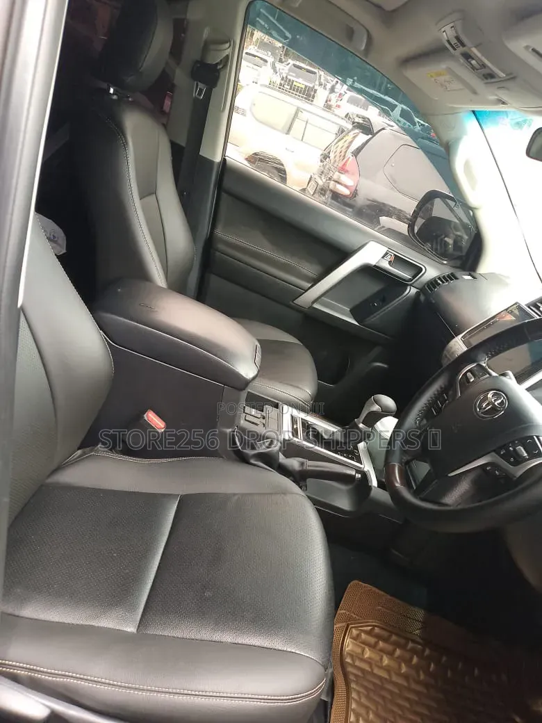 Toyota Land Cruiser Prado 3.0 D-4D (190 Hp) 7 seats 2016 Black
