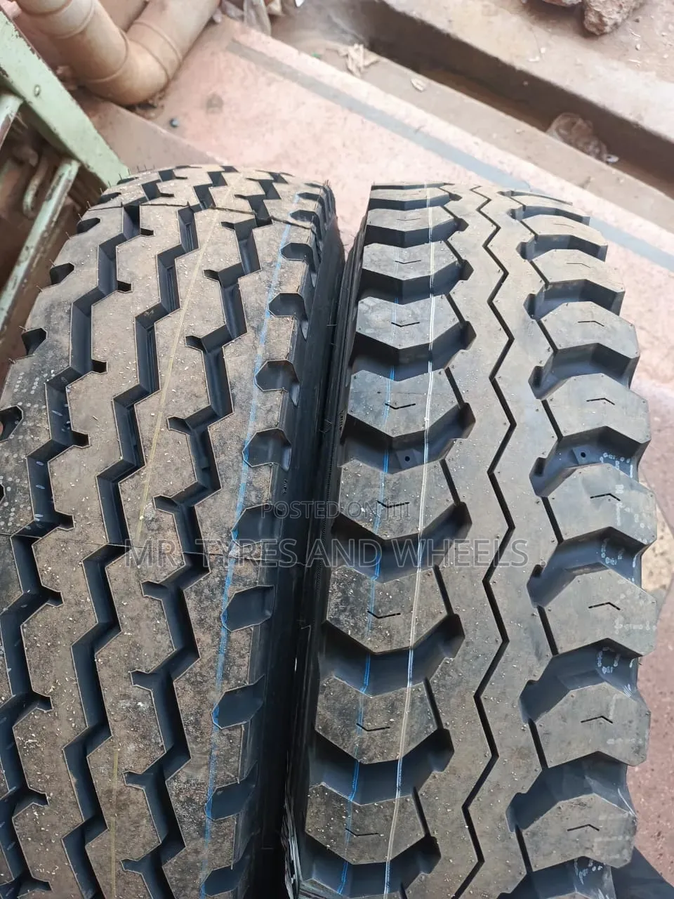 8.25 R16 Mt Kapsen Tyres