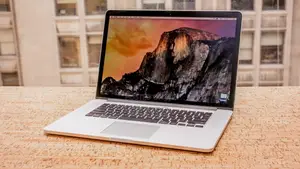 Laptop Apple MacBook Pro 2015 16GB Intel Core i7 SSHD (Hybrid) 256GB