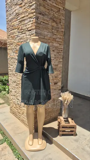 Chic and Elegant Forest Green Wrap Dress
