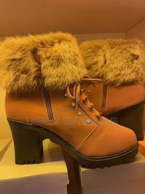 Camel Fur-Lined Chunky Heels Ankle Boot