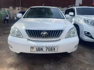 Toyota Harrier 2007 White