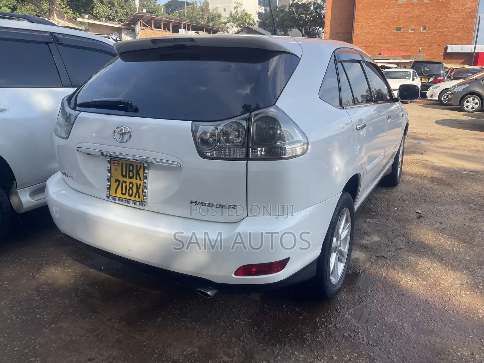Toyota Harrier 2007 White