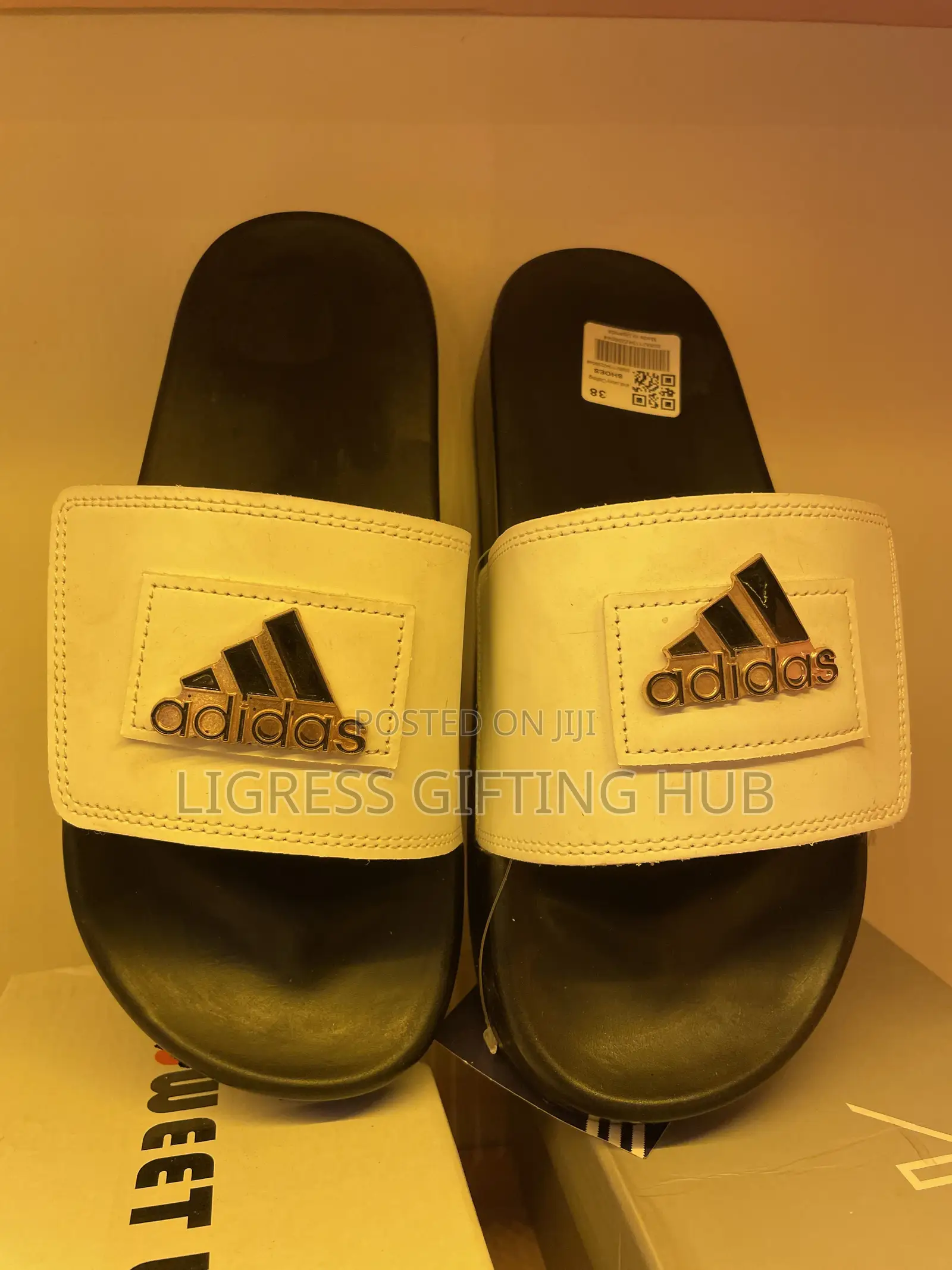 Adidas Unisex Black Cream Slide Sand