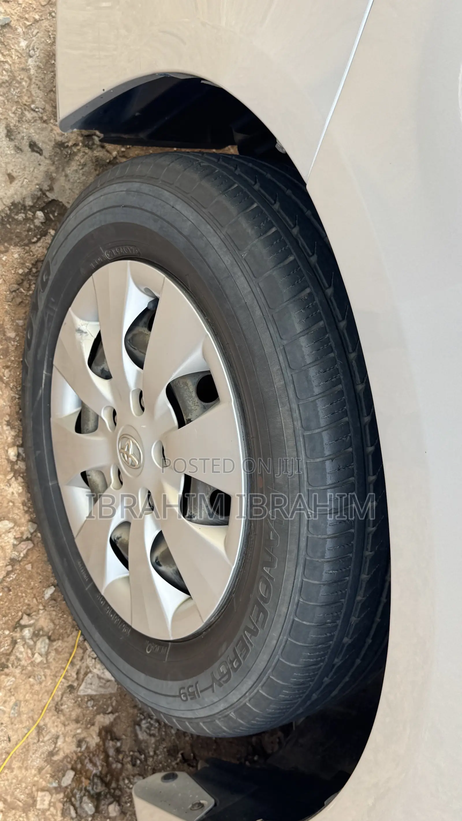 Toyota Noah 2012 Silver