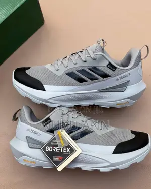 Mens Water Proof Hiking Sneakers