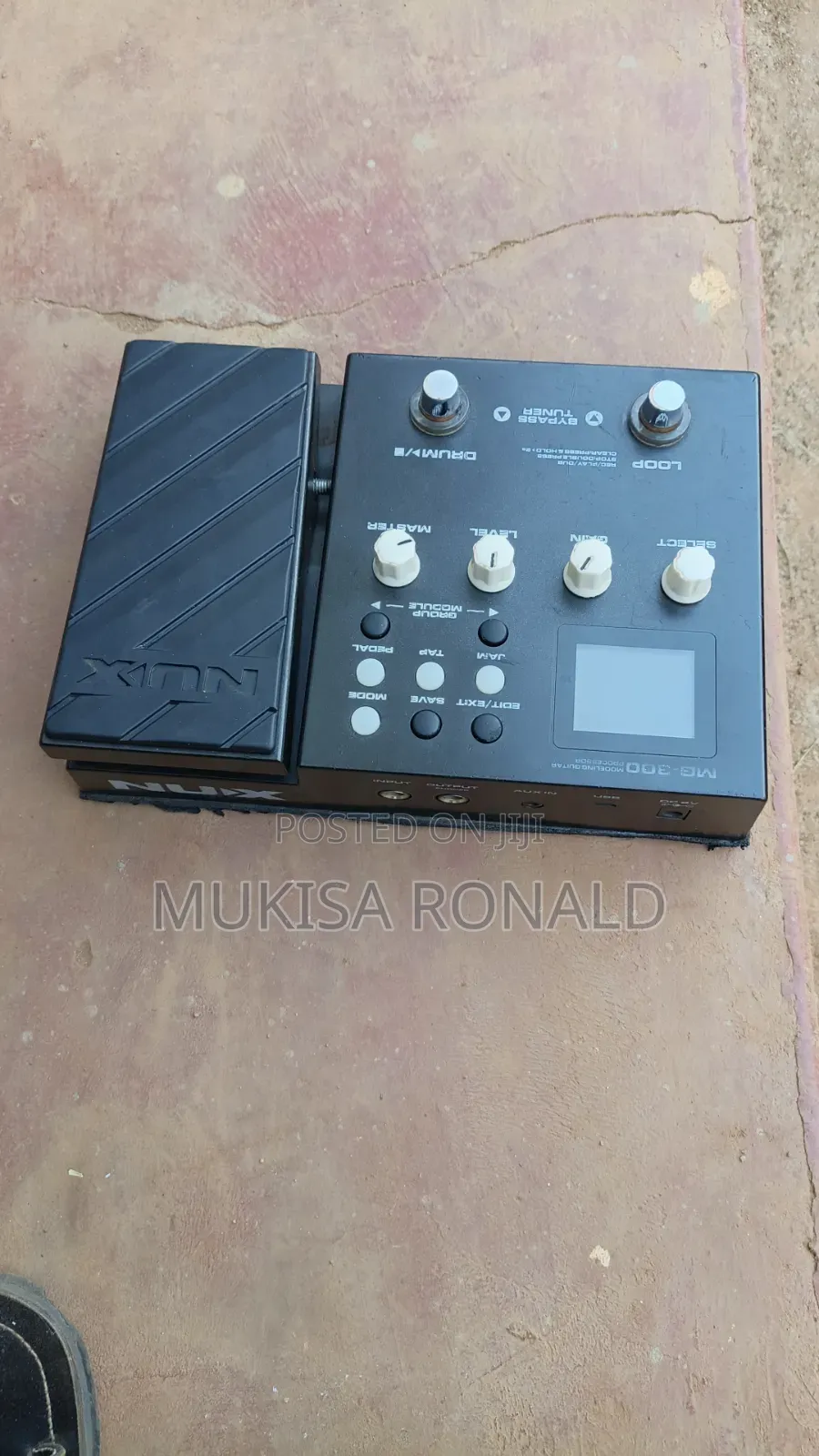 Nux MG300 Guitar Pedal