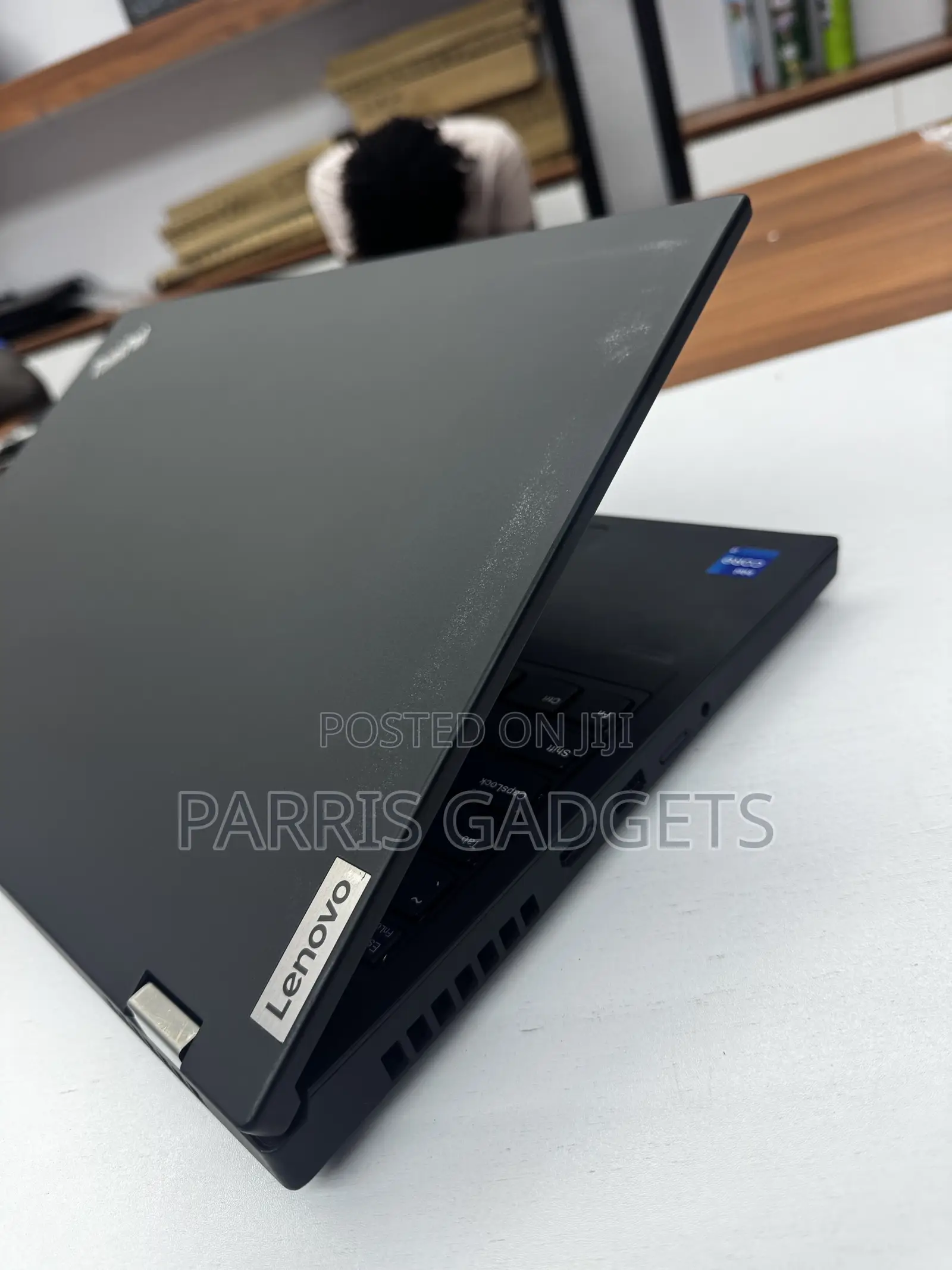 Laptop Lenovo ThinkPad P1 Gen4 16GB Intel Core i7 SSD 512GB