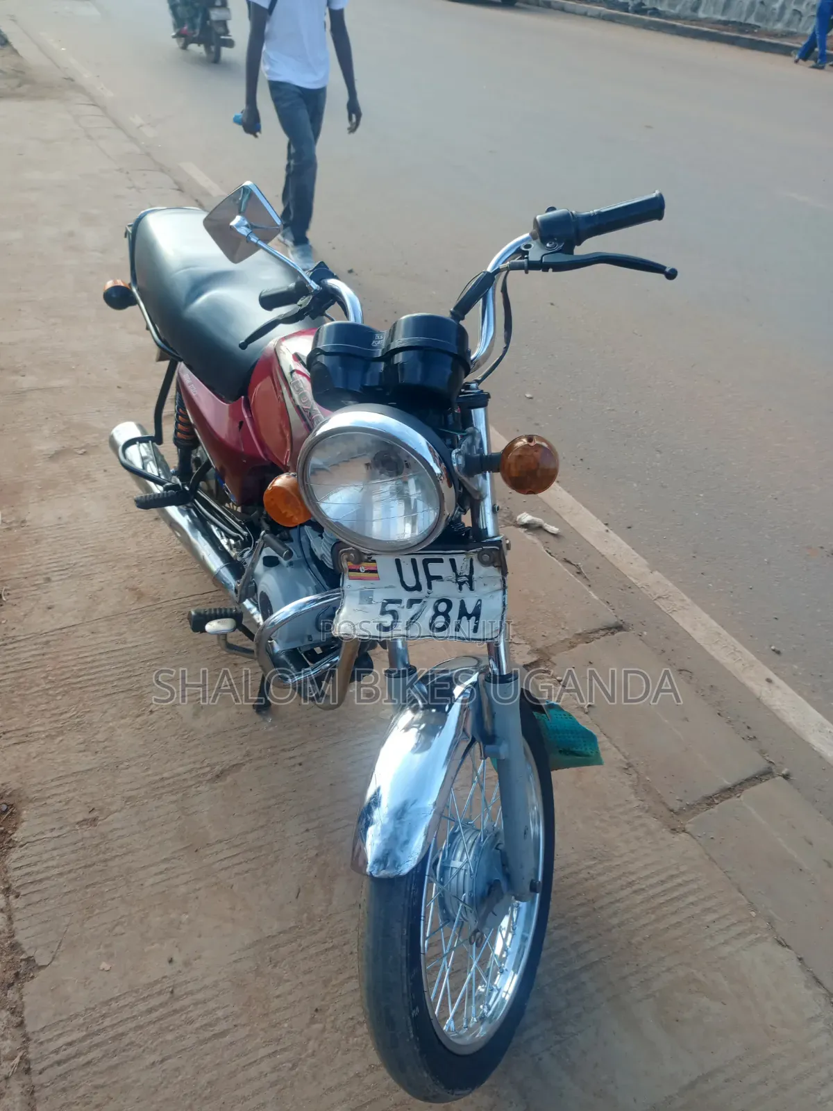 Bajaj Boxer 100 2023 Red
