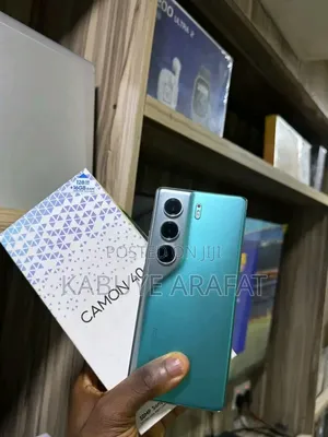 New Tecno Camon 40 256 GB Green