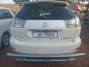 Toyota Harrier 2009 White