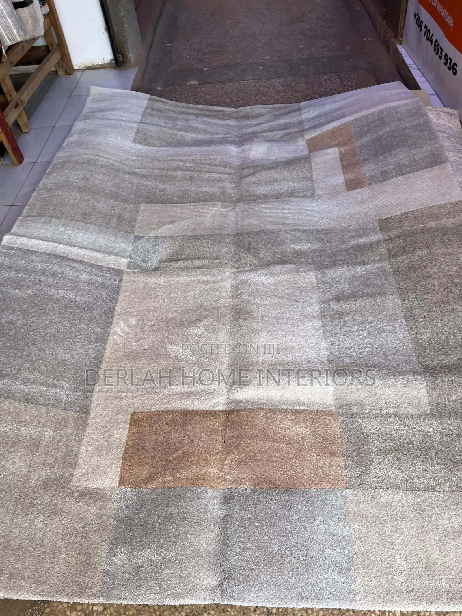 New Modern Carpets( 2meters by 1.5 )