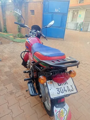 Bajaj CT 125X 2026 Red
