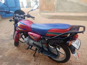 Bajaj CT 125X 2026 Red