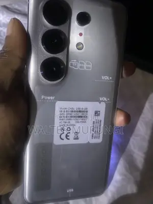 New Tecno Camon 50 Pro 256 GB Silver