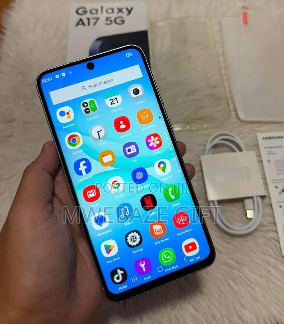 New Samsung Galaxy A17 5G 256 GB Blue