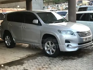 Toyota Vanguard 2008 Silver