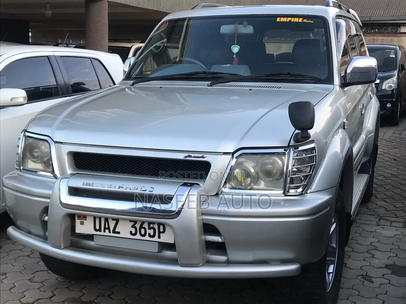Toyota Land Cruiser 2001 Silver