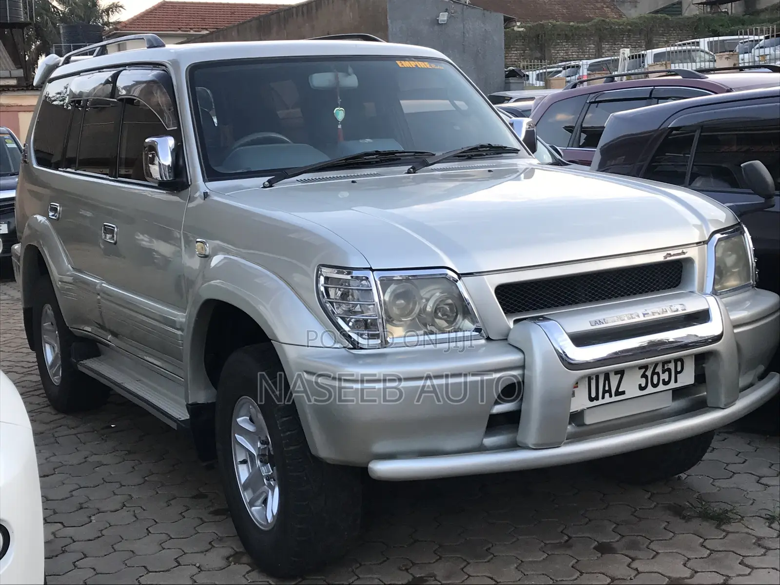 Toyota Land Cruiser 2001 Silver