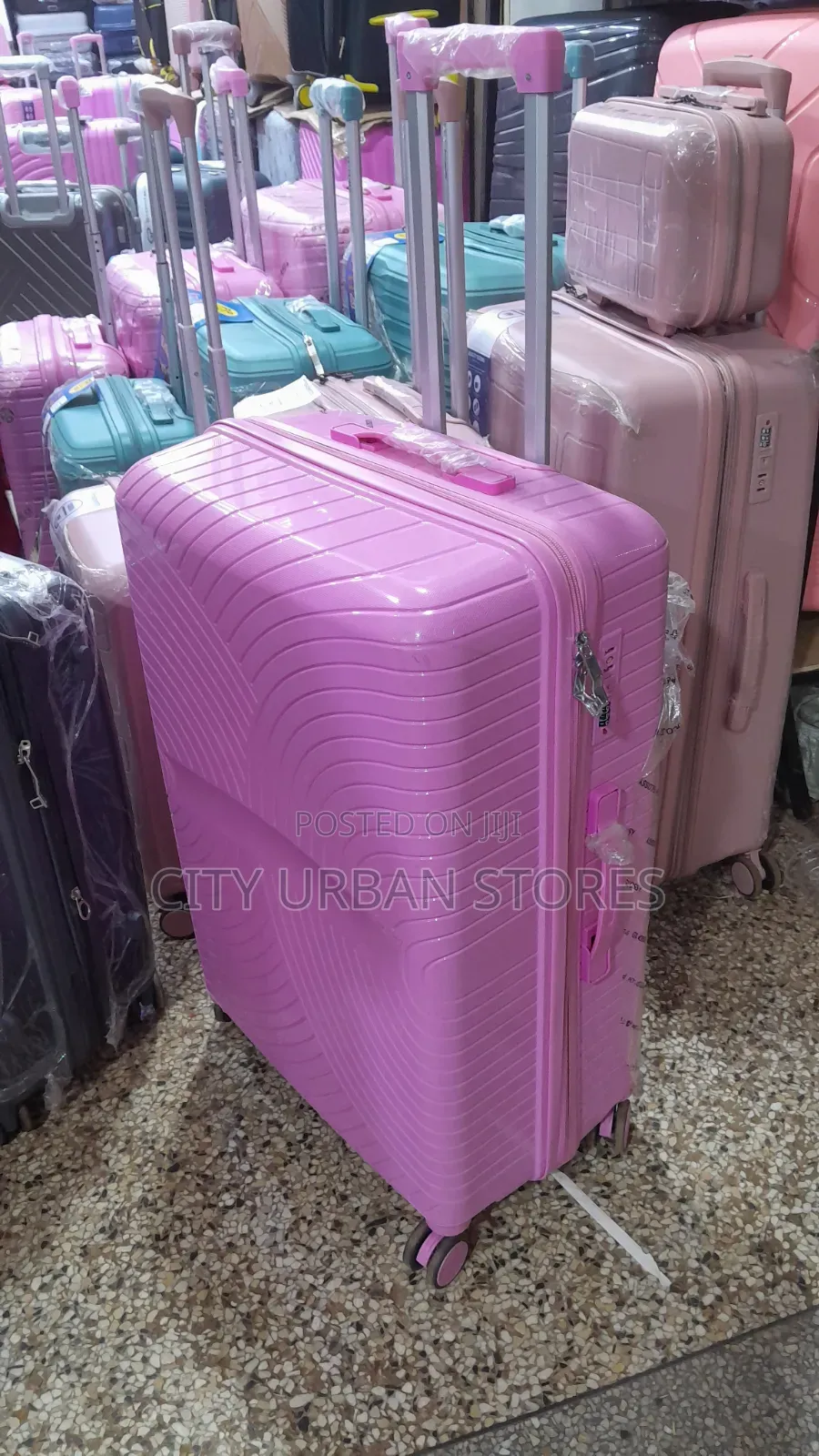 Medium Pinky Suitcase