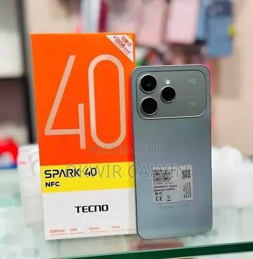 New Tecno Spark 40 256 GB Gray
