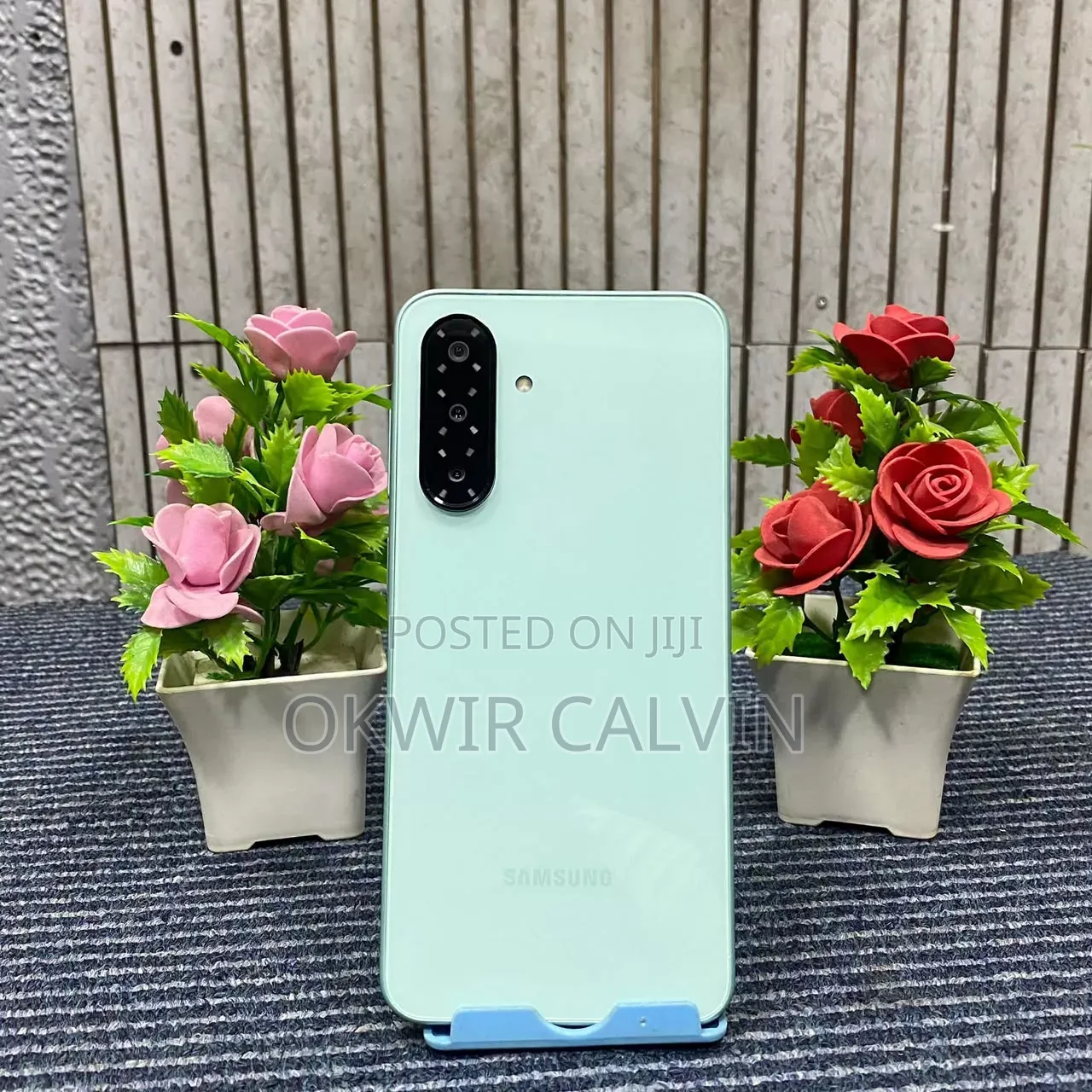 New Samsung Galaxy A56 256 GB Green