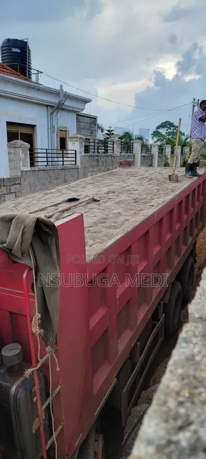 Material Supplier (Lake Sand , Stones[aggregate],hard Core)