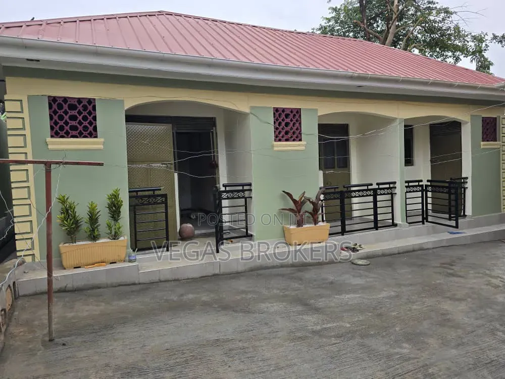 1bdrm House in Vegas Property, Rubaga for rent