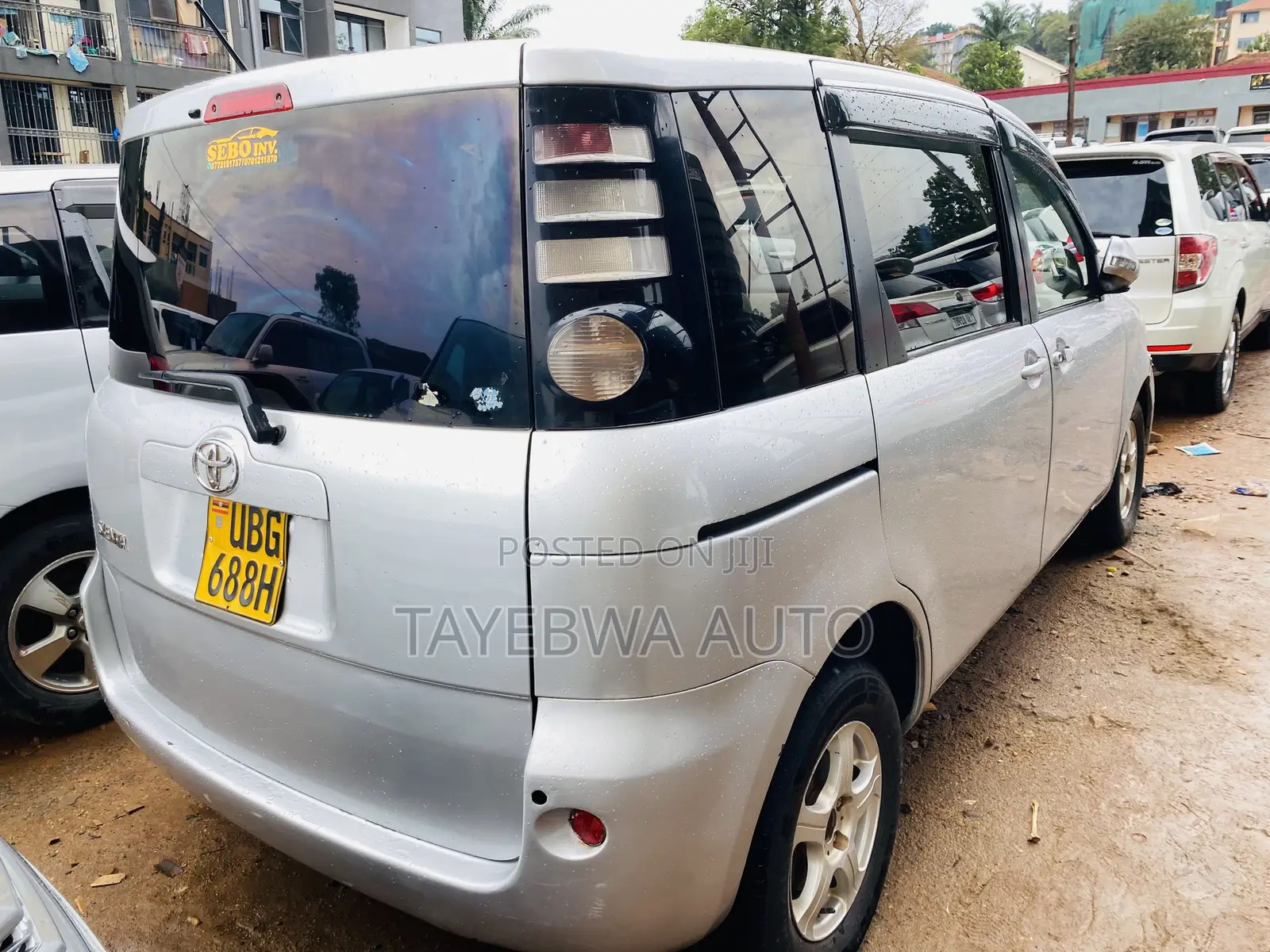 Toyota Sienta 1.5 FWD 2007 Silver