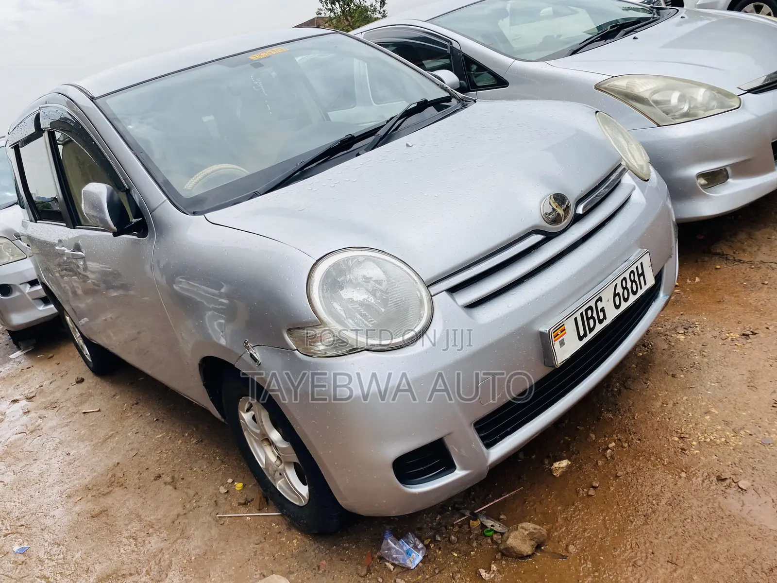 Toyota Sienta 1.5 FWD 2007 Silver