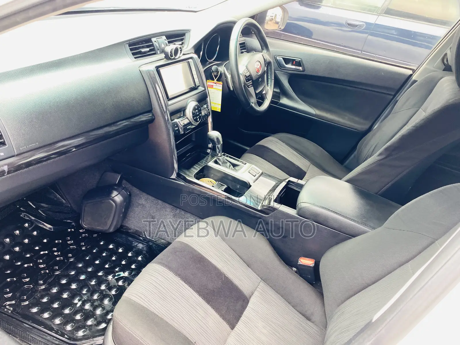 Toyota Mark X 2.5 RWD 2010 White