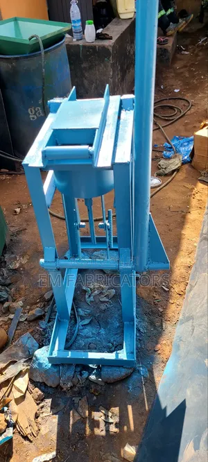 8"by6". Good Quality Charcoal Briquettes Machine. Ready to Take