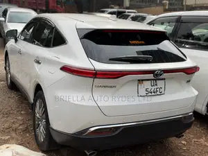 Toyota Harrier 2021 White