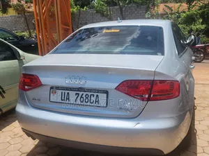 Audi A4 2010 Silver