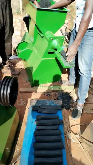 Super Fast Electric Briquettes Machine. 500kgs/Hr.