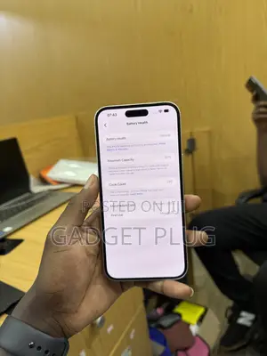 Apple iPhone 16 Plus 128 GB White