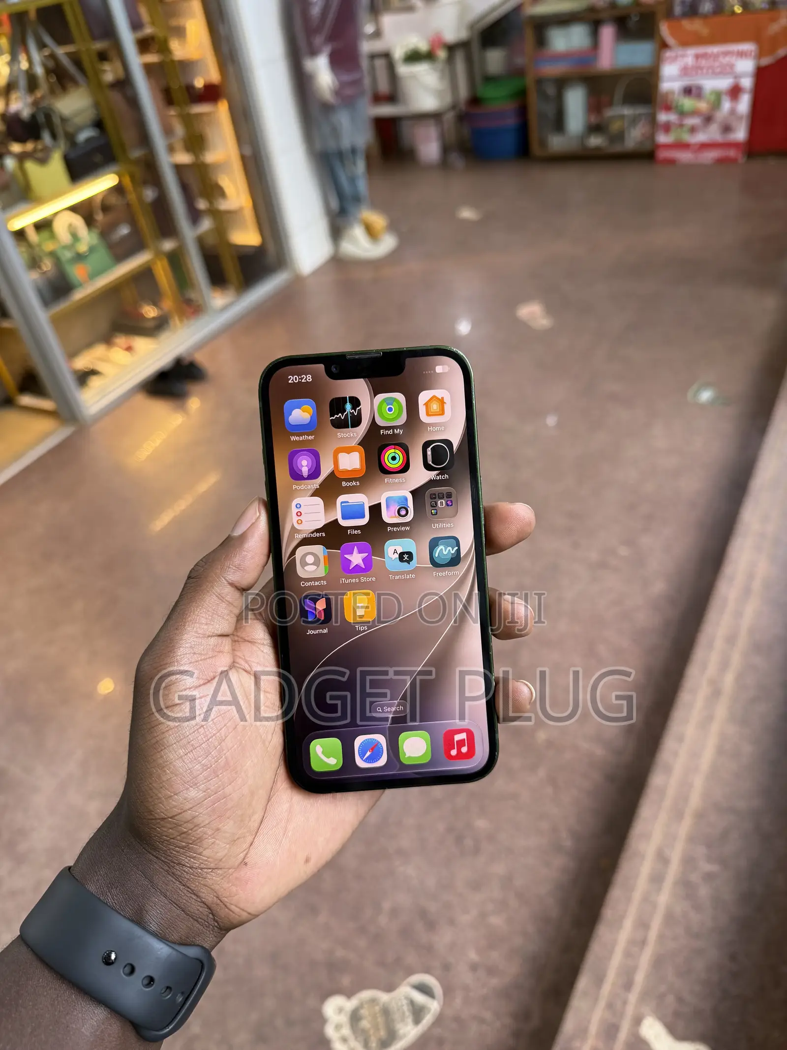Apple iPhone 13 128 GB Green