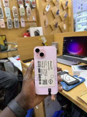 Apple iPhone 15 128 GB Pink