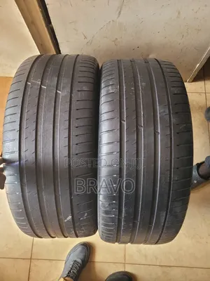 265/45r20 Michelin Tyre in Good Condition
