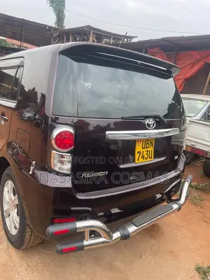 Toyota Rumion 1.5 FWD 2023 Burgundy