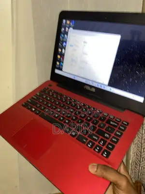 Laptop Asus X455LA 4GB Intel Core i3 SSD 128GB