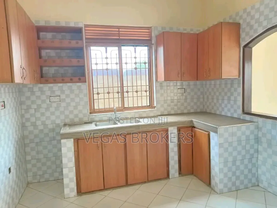 1bdrm House in Vegas Property, Nakawa for rent