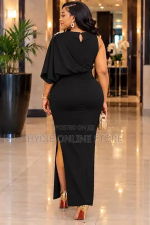Elegant One-Shoulder Stylish Long Dress