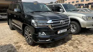 Toyota Land Cruiser 2017 Black