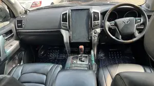 Toyota Land Cruiser 2017 Black