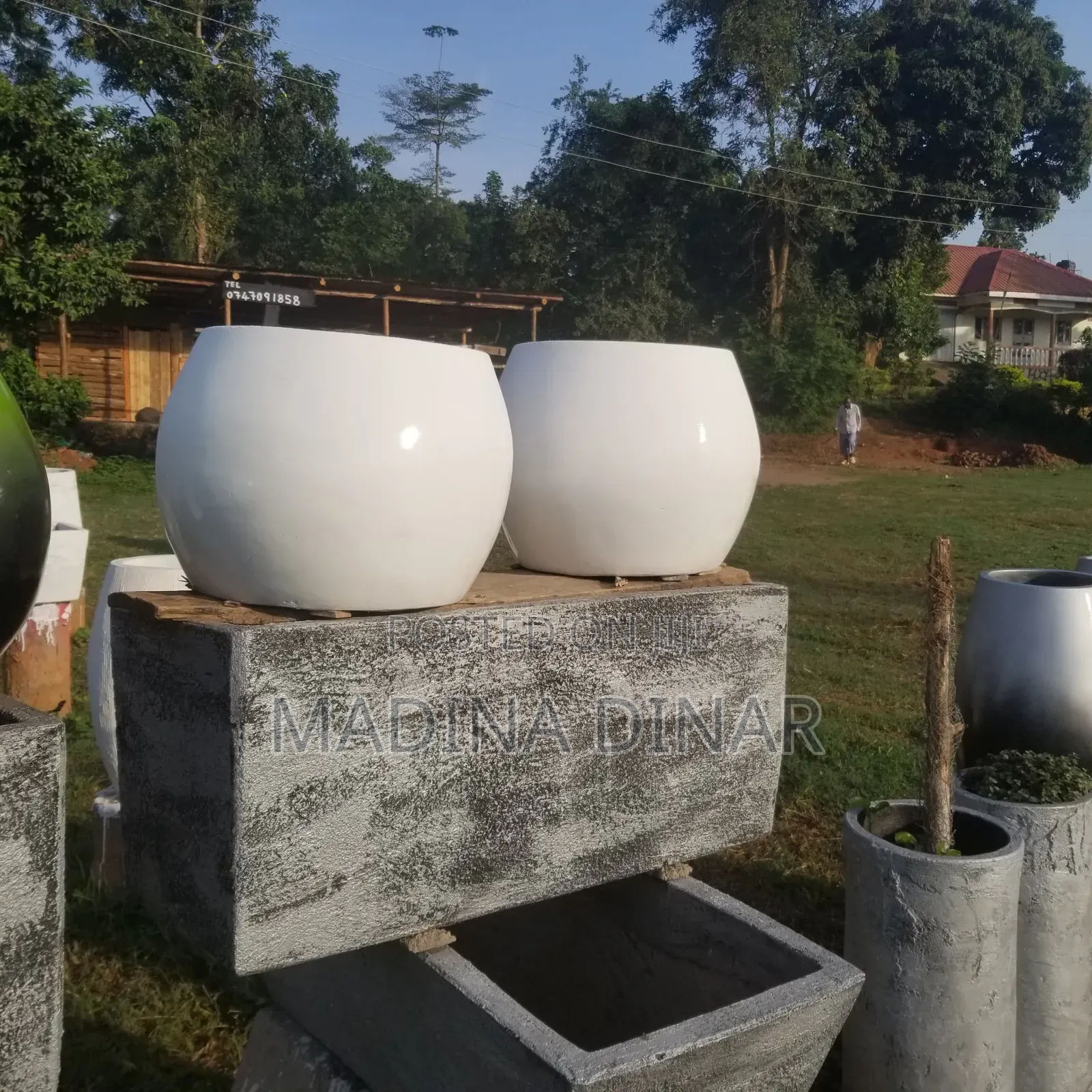 Smooth Flower Pots