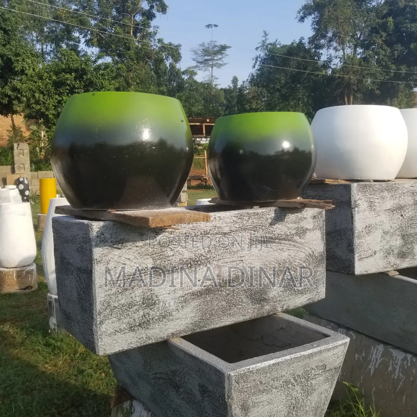 Smooth Flower Pots
