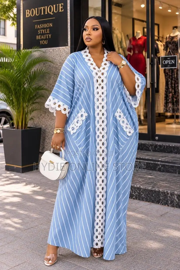 Elegant Fashion Detailed Free Dress