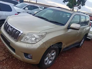 Toyota Land Cruiser Prado 3.0 TD 2010 Gold
